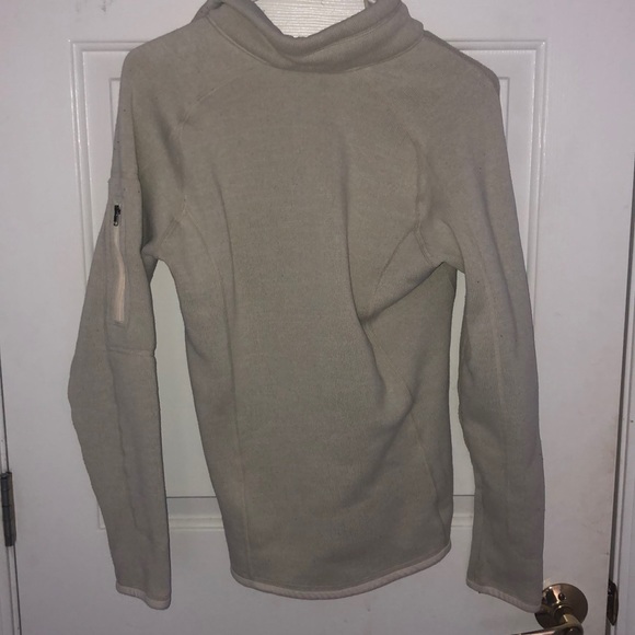 Pullover - Picture 2 of 2